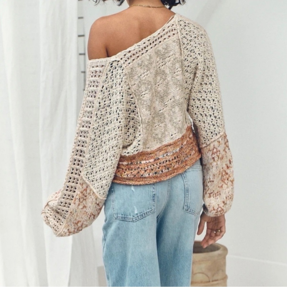 Free People V-Neck Cropped Linen Blend RainSong Off-Shoulder Cropped Sweater NWT - Picture 4 of 11